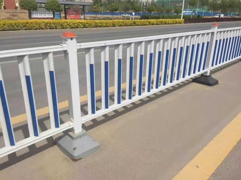封开防眩目道路护栏